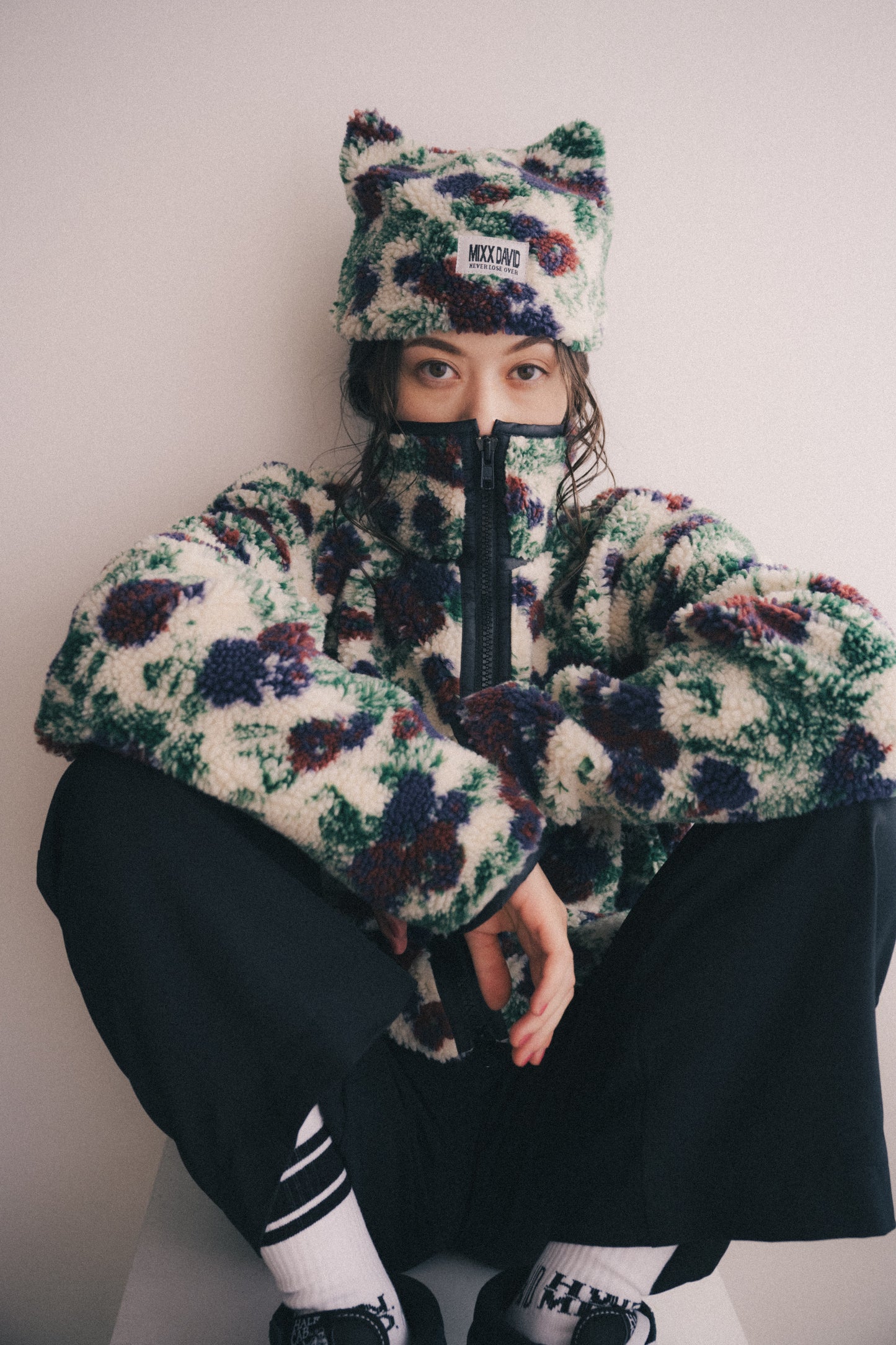 ” PREORDER"フラワーボアキャット帽