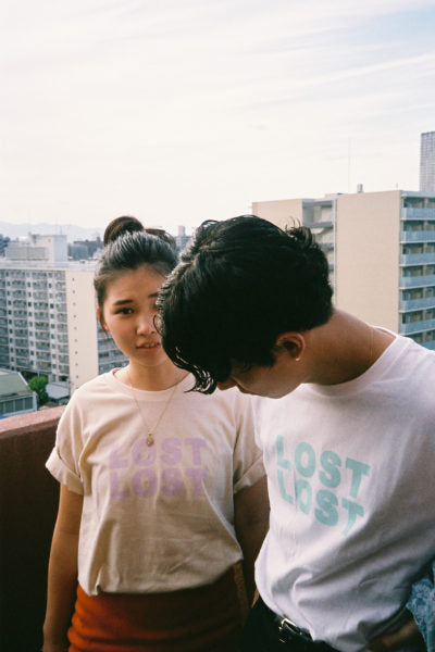 LOST LOGO Tシャツ(ベージュ)