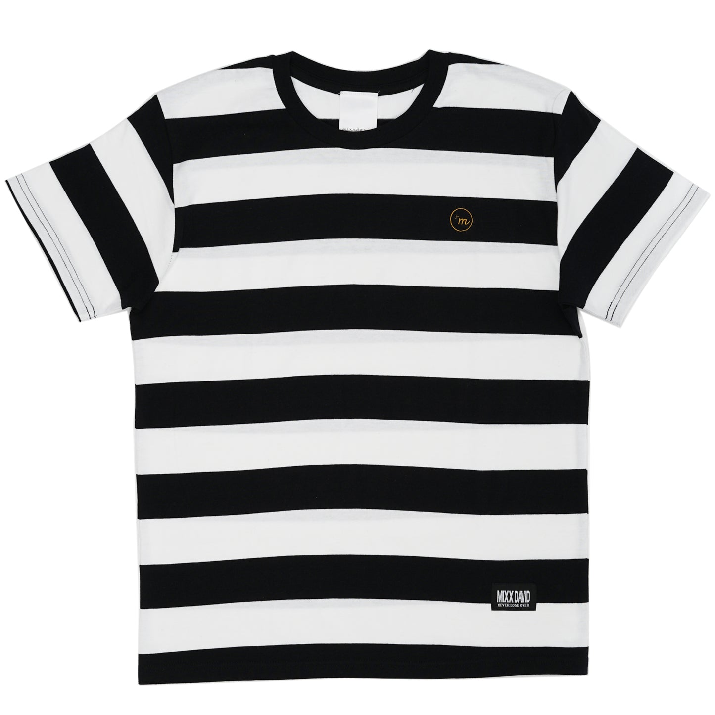 ワンポイントロゴTシャツ