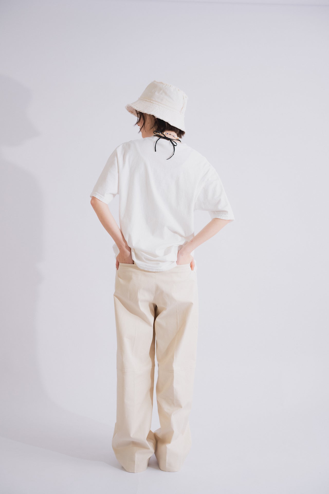 ガーメントダイ猫Tシャツ(WHITE)