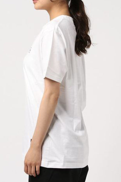 ワンポイントロゴTシャツ