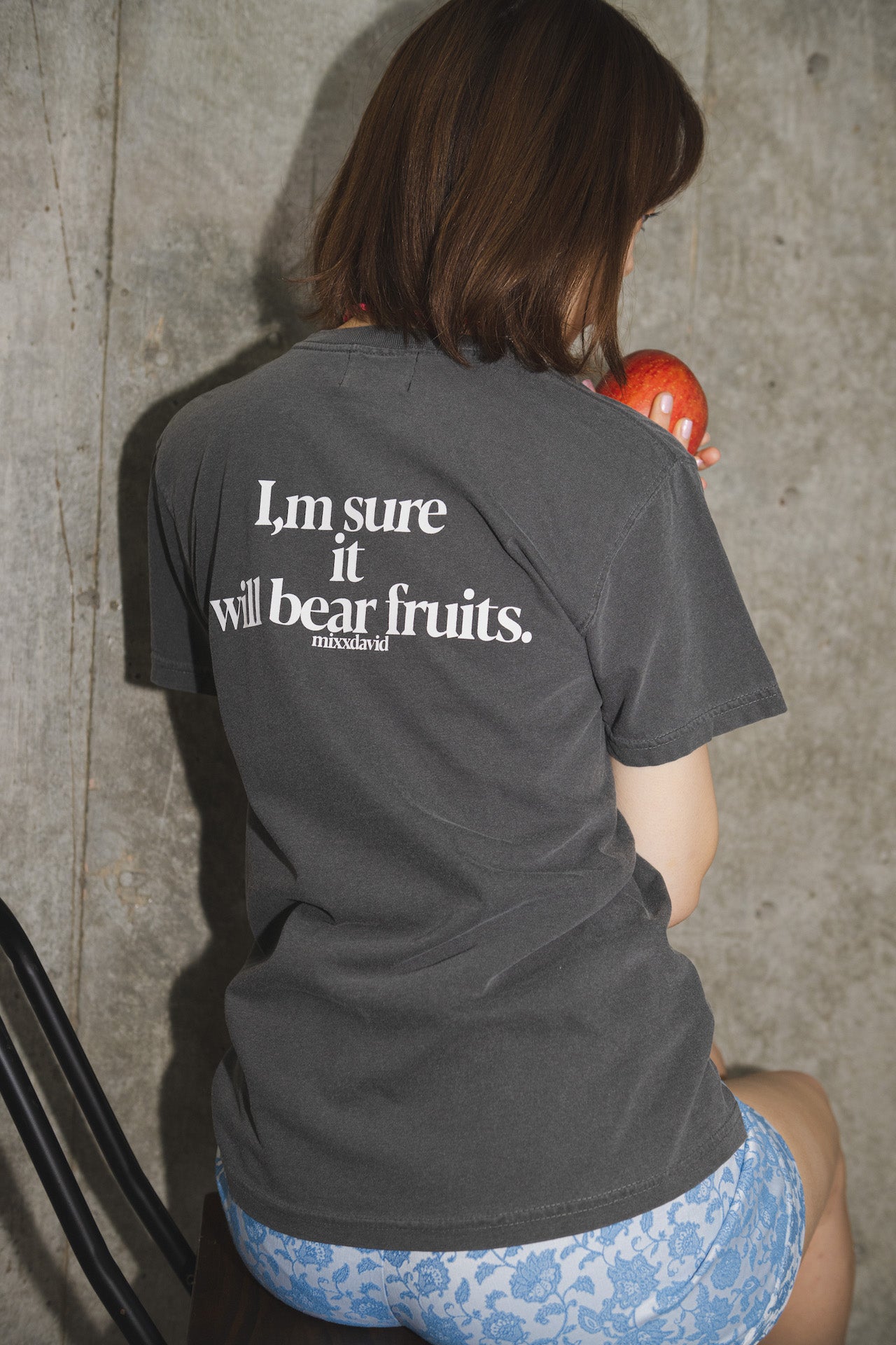 fruits cat Tシャツ